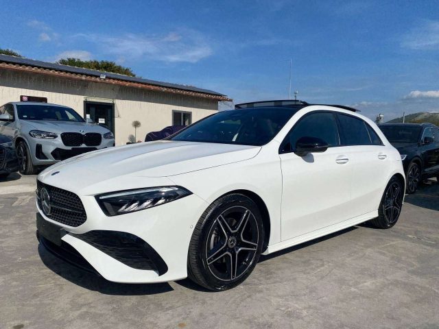 Mercedes-Benz A 180 i NIGHT AMG PREMIUM DISTRONIC LED 64 TETTO KAMERA - foto 4 di 4