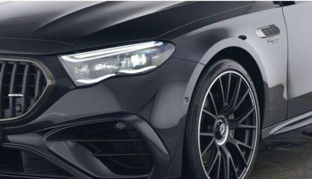 Mercedes-Benz E 53 AMG 4 MATIC HYBRID NIGHT LED PDC KAMERA 360 ACC 21" - foto 4 di 4