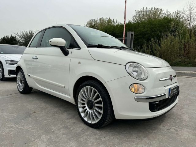 Fiat 500 1.3 MTJ LOUNGE TETTO BLUE & ME PDC SCHERMO COLORI - foto 3 di 4