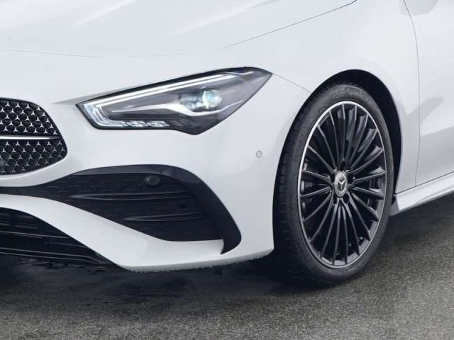 Mercedes-Benz CLA 200 D SPORT AMG PREMIUM 19" NIGHT PACK LED PDC - foto 4 di 4