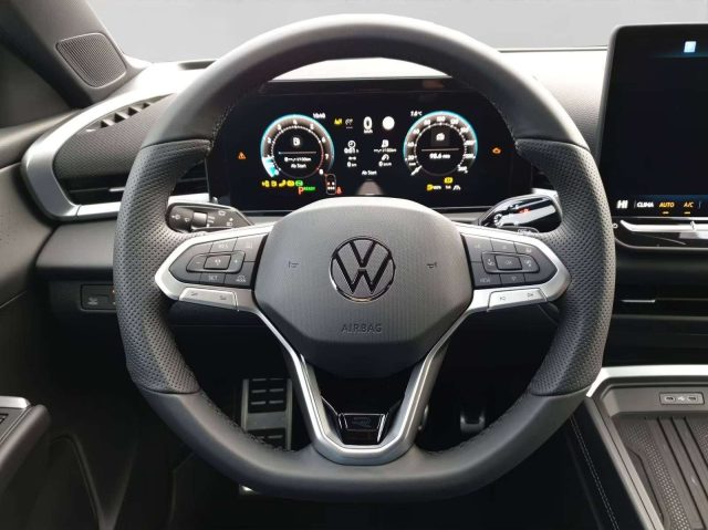 Volkswagen T-Roc NUOVO eTSI R LINE DSG R-LINE RLINE ACC BLACK STYLE - foto 4 di 4