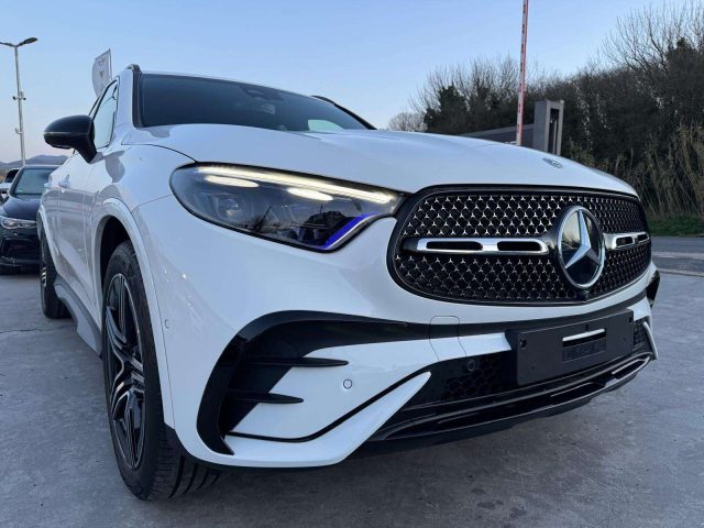 Mercedes-Benz GLC 220 D AMG PREMIUM 20" 4M LED PDC KAMERA NIGHT PACK - foto 4 di 4