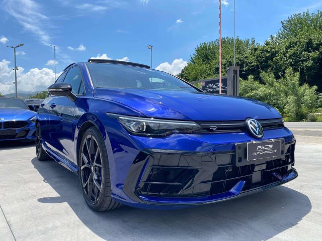 Volkswagen Golf R VIII 8.5 PERFORMANCE 4MOTION ACC KAMERA BLACK PACK - foto 4 di 4