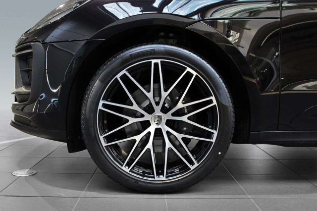 Porsche Macan T PASM TETTO LED NAVI KAMERA 21" PDLS PLUS APPLE - foto 4 di 4