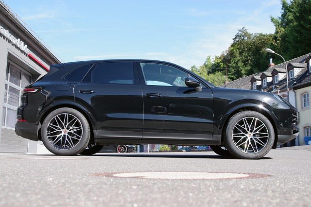 Porsche Cayenne 21" BOSE TETTO SPORT DESIGN SOFT CLOSE PDC HUD ACC - foto 4 di 4