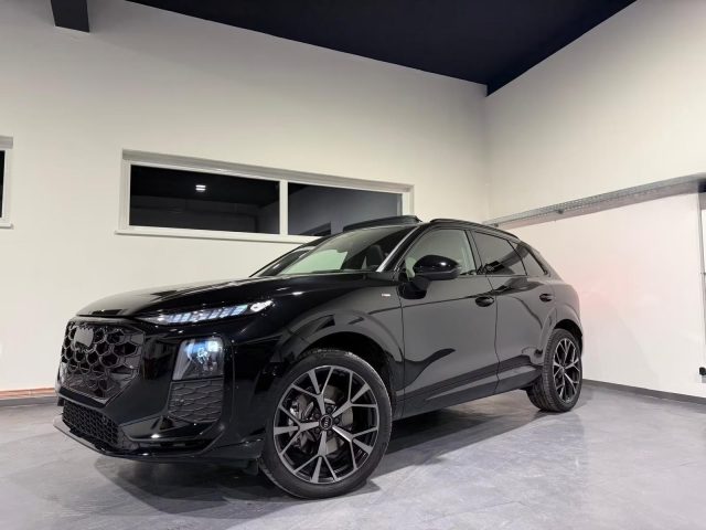 Audi Q3 2.0 TDI SLINE S-LINE TETTO HUD 20" SONOS ACC 360 - foto 4 di 4