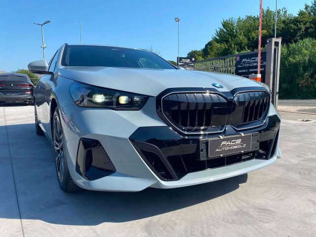 BMW 520 D XDRIVE MSPORT PRO M SPORT M-SPORT HUD 20" PDC KA - foto 4 di 4