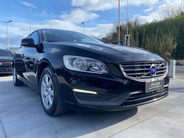Volvo V60 1.6D D2 BUSINESS AUTOMATICA NAVI PDC CRUISE - foto 3 di 4