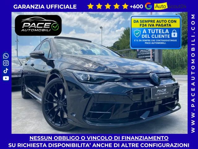 Volkswagen Golf R VIII 8.5 TETTO PERFORMANCE AKRAPOVIC ACC BLACK DCC usato a ROMA