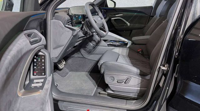 Audi Q5 TFSI Q4 SPORTBACK SPB S LINE SLINE TETTO EDITION O - foto 4 di 14