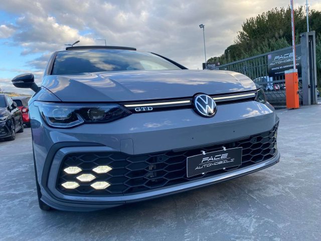 Volkswagen Golf GTD 200CV TETTO KAMERA DGS NAVI LED PDC 19"HUD PDC - foto 4 di 4