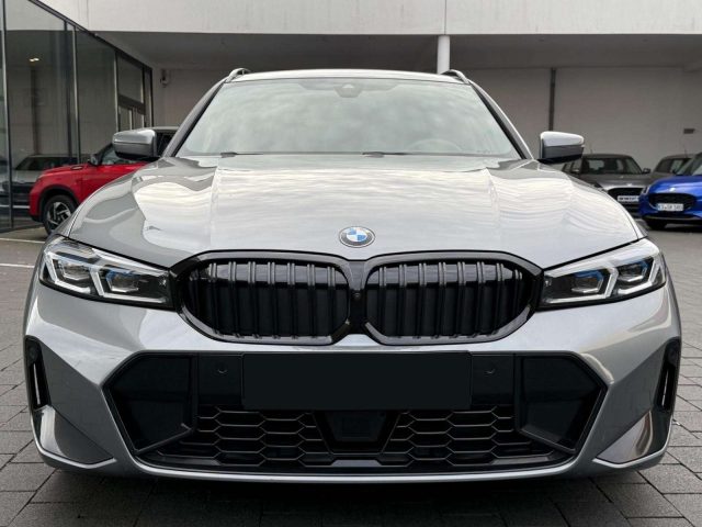 BMW 320 XD TOURING M-SPORT MSPORT 19" BLACK PACK HUD KAMER - foto 4 di 13