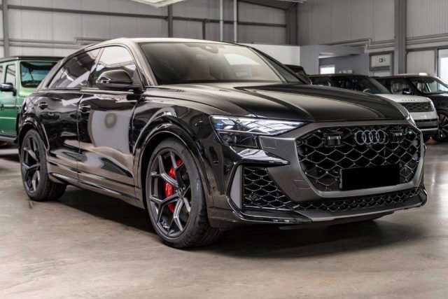 Audi RS Q8 640CV PERFORMANCE KERAMIK BLACK PACK ACC LED - foto 4 di 15
