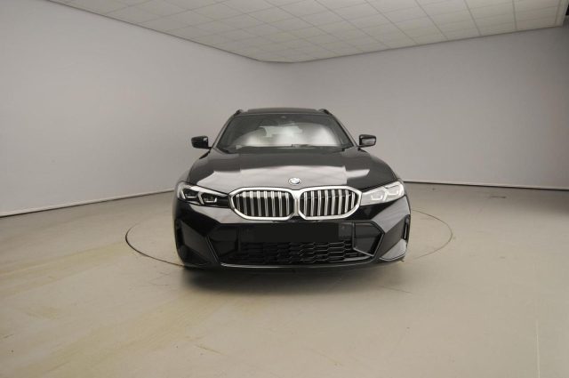 BMW 320 i M SPORT M-SPORT MSPORT PRO PDC 19" TETTO CRUISE - foto 4 di 14