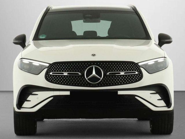 Mercedes-Benz GLC 220 AMG PREMIUM NAVI 4 MATIC NIGHT PACK PELLE KAMERA - foto 4 di 13