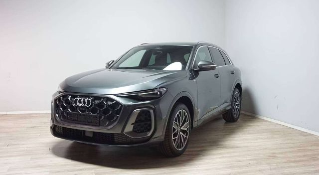 Audi Q5 40D QUATTRO S LINE SLINE S-LINE KAMERA 20" PDC LED - foto 4 di 4