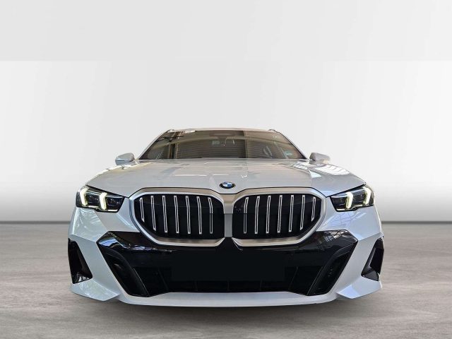 BMW 520 D MSPORT M-SPORT M SPORT PRO TETTO PDC KAMERA NAV - foto 4 di 4
