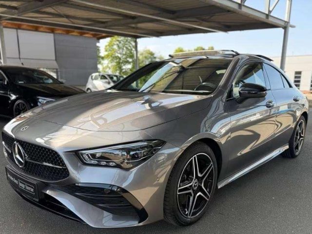 Mercedes-Benz CLA 200 D AMG NIGHT NAVI PREMIUM MBUX BLACK PACK TETTO ACC - foto 4 di 4