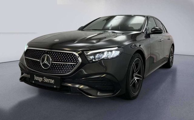 Mercedes-Benz E 220 D AMG PREMIUM SPORT WIDESCREEN LED NAVI KAMERA 20" - foto 4 di 4