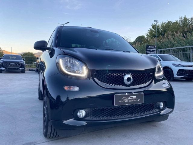 smart forTwo 1.0 TWINAMIC 71CV LED CABRIO PRIME PASSION APPENA - foto 3 di 4