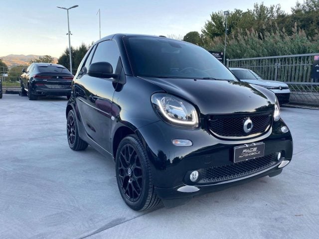 smart forTwo 1.0 TWINAMIC 71CV LED CABRIO PRIME PASSION APPENA - foto 2 di 4