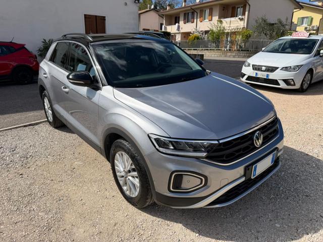 Volkswagen T-Roc 1.0 TSI Life OK NEOPATENTATI - foto 2 di 4