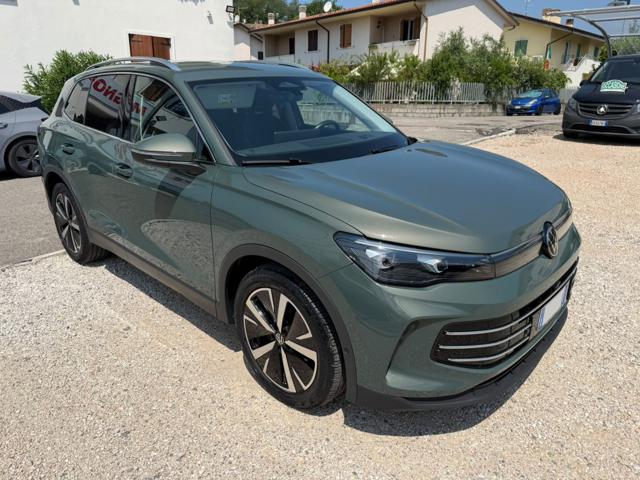 Volkswagen Tiguan 1.5 eTSI 150 CV ACT DSG Elegance - foto 2 di 4