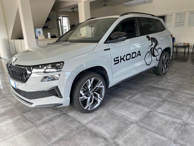 Skoda Karoq 2.0 TDI SCR DSG SportLine, del 2025, 12.352 km, in vendita a San Pietro In Cariano (VR)