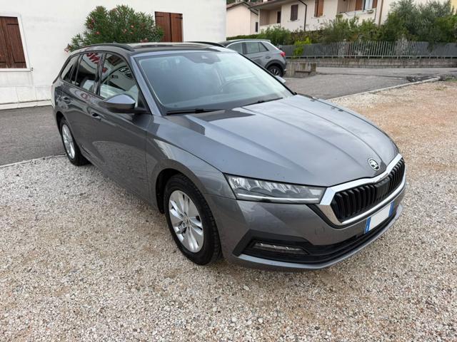 Skoda Octavia 2.0 TDI EVO SCR 150 CV DSG Wagon Executive - foto 2 di 4