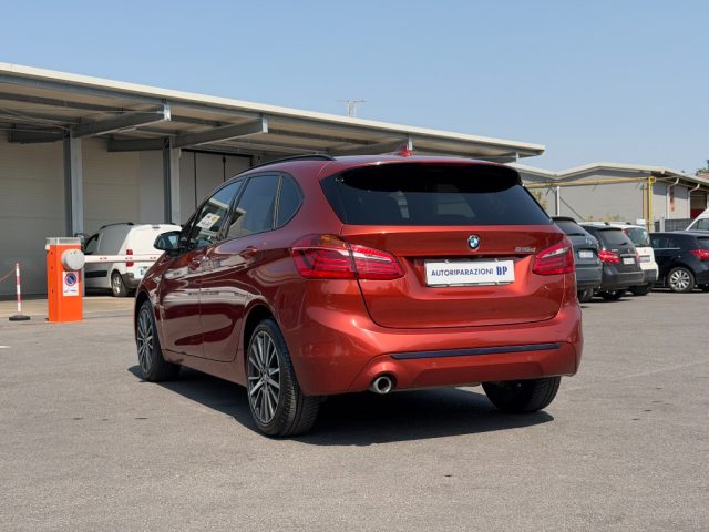 BMW 216 d Active Tourer Sport - foto 4 di 4