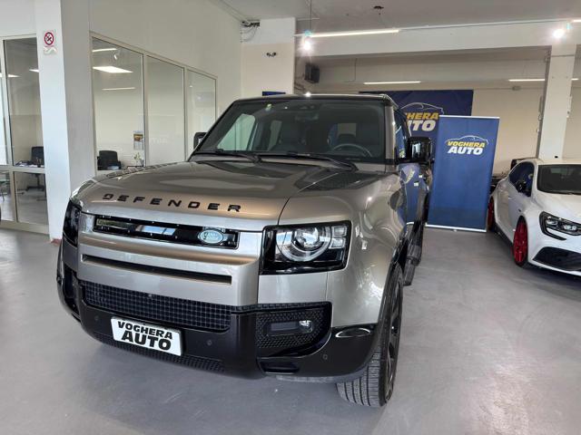 Land Rover Defender 110 3.0D I6 200 CV AWD Auto X-Dynamic SE - foto 2 di 4