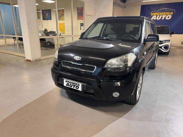 Kia Soul 1.6 CRDi VGT Cool, del 2011, 200.000 km, in vendita a Rivanazzano Terme (PV)