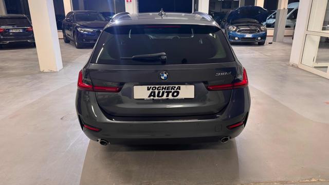 BMW 318 d 48V Touring Sport - foto 4 di 4