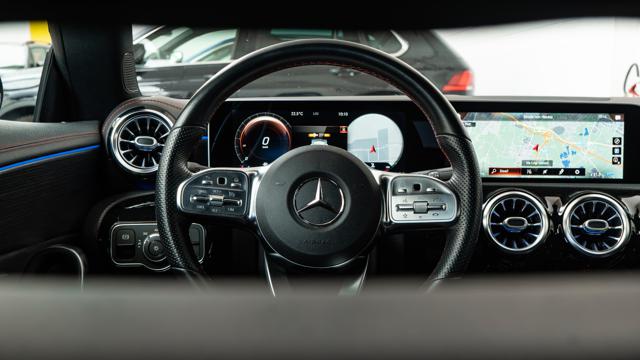 Mercedes-Benz CLA 200 d Shooting Brake Premium IVA UNIPRO - foto 4 di 4