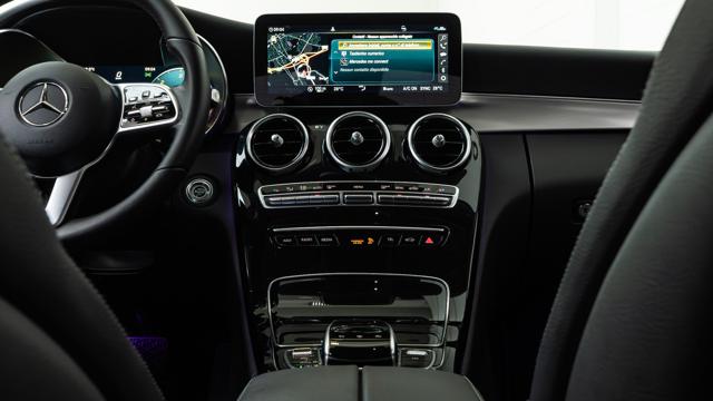 Mercedes-Benz C 220 d 4Matic Premium UNIPRO LEGGERE DESCR. usato a SAN ZENO NAVIGLIO
