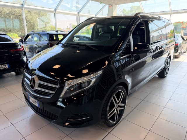 Mercedes-Benz V 250 d Automatic 4Matic Premium Long usato a FERRARA