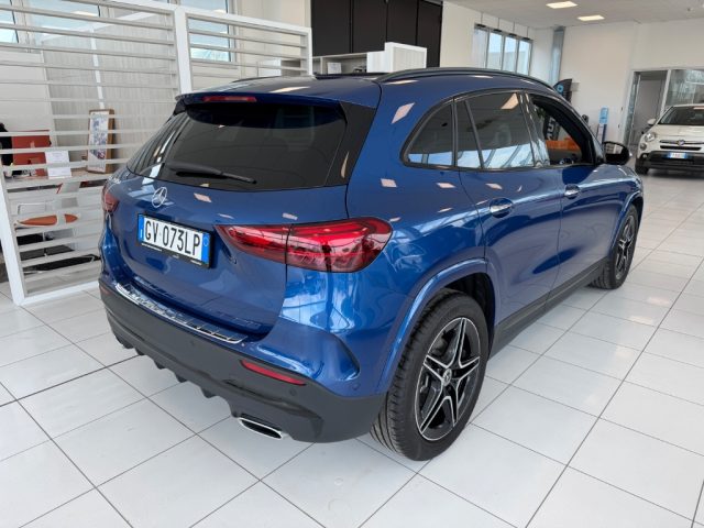 Mercedes-Benz GLA 200 d Automatic AMG Line Premium - foto 4 di 4
