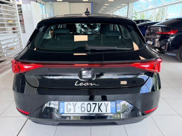 SEAT Leon 2.0 TDI 150 CV DSG Style - foto 3 di 4