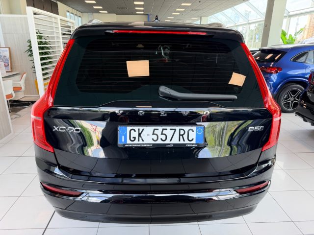 Volvo XC90 B5 (d) AWD automatico 7 posti Core - foto 3 di 4