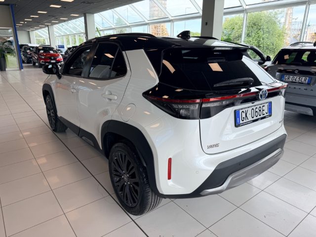 Toyota Yaris Cross 1.5 Hybrid 5p. E-CVT Adventure - foto 2 di 4