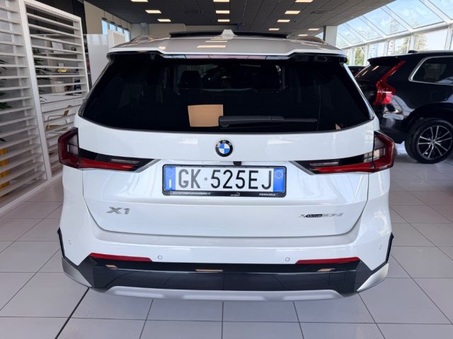 BMW X1 xDrive 23d 48V xLine auto - foto 3 di 4