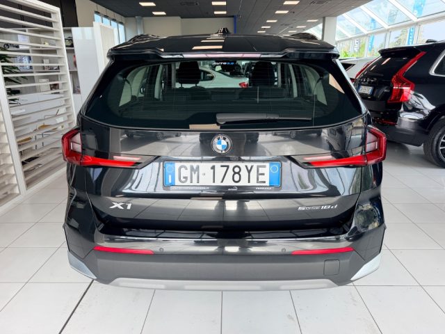 BMW X1 sDrive 18d auto - foto 3 di 4