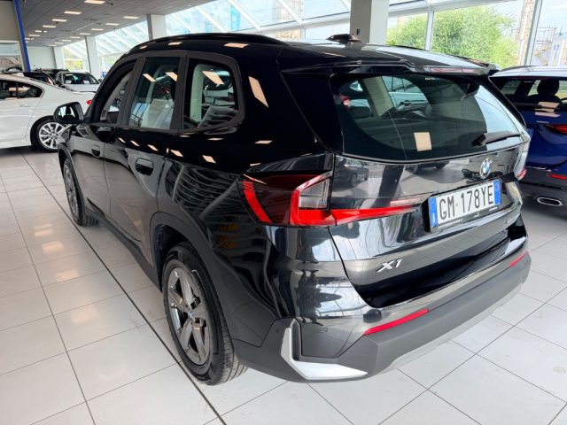 BMW X1 sDrive 18d auto - foto 2 di 4