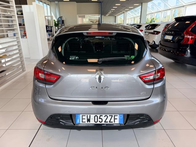 Renault Clio 1.5 dCi 8V 75CV 5 porte Costume National - foto 3 di 4