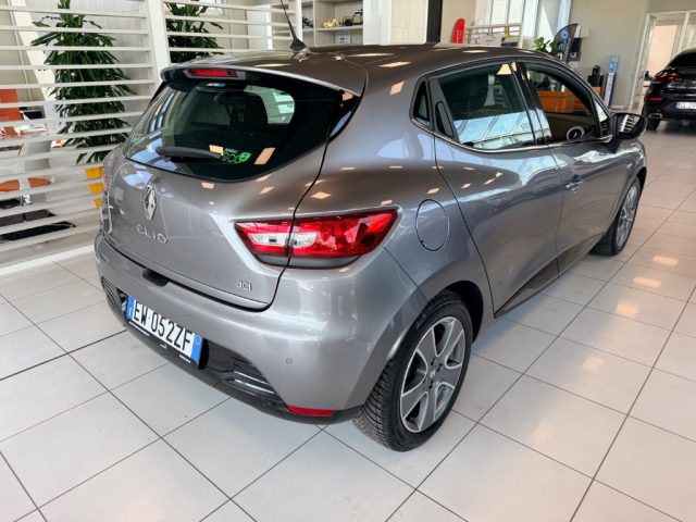 Renault Clio 1.5 dCi 8V 75CV 5 porte Costume National - foto 4 di 4