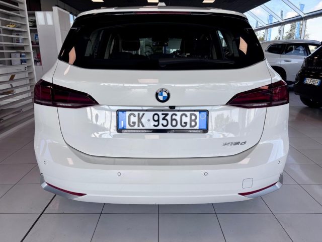 BMW 218 d Active Tourer auto - foto 3 di 4