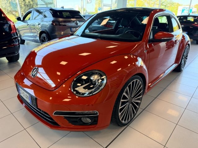 Volkswagen Maggiolino 2.0 TSI DSG Sport BlueMotion Technology usato a FERRARA
