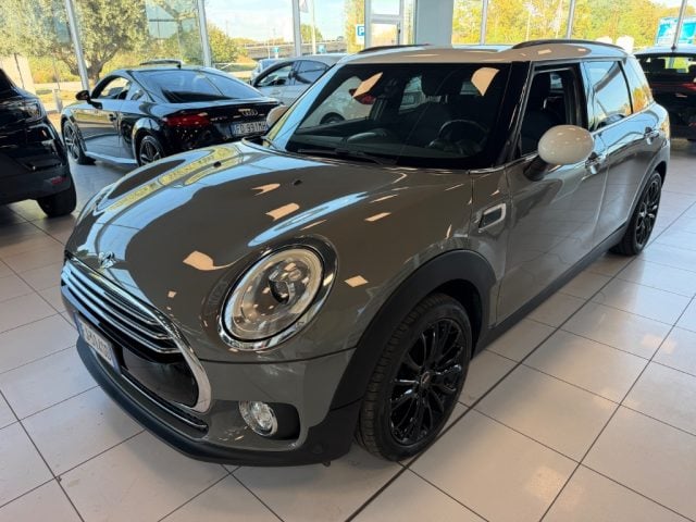 MINI Clubman 2.0 Cooper D Hype auto, del 2017, 69.000 km, in vendita a Ferrara (FE)