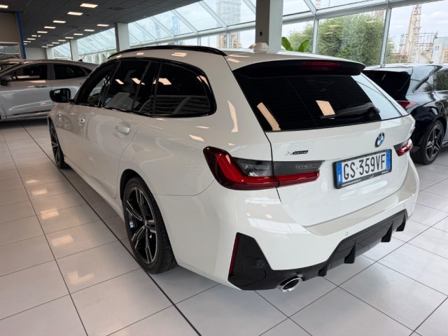 BMW 320 d 48V xDrive Touring Msport auto - foto 2 di 4