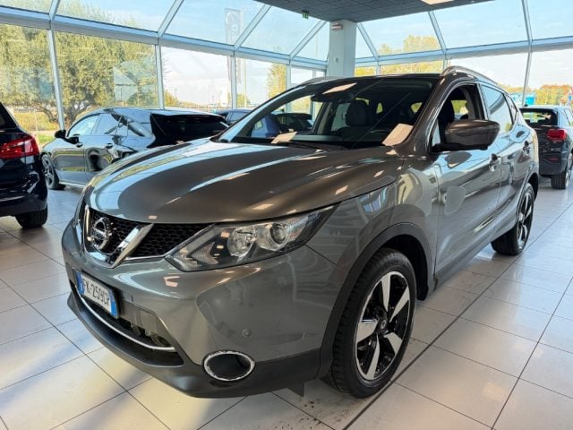 Nissan Qashqai 1.5 dCi N-Connecta, del 2017, 137.000 km, in vendita a Ferrara (FE)